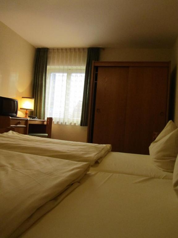 Hotel Gasthof Humplbrau Wolfratshausen Pokój zdjęcie